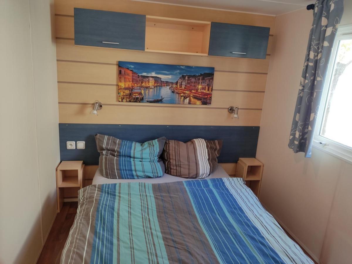Smart Home Venezia Mit Terrasse, Europapark, Rulantica 15Min Boofzheim ภายนอก รูปภาพ